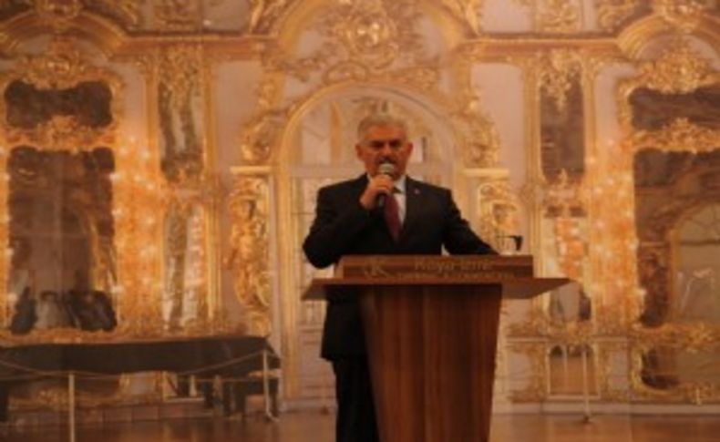 Binali Yıldırım CHP'ye yüklendi